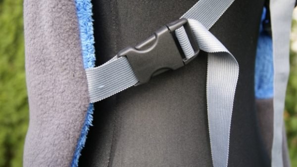 Ochranná kapsa na nosenie detí pracka
